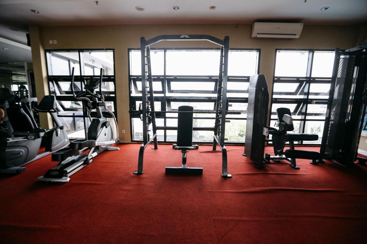 Hotel Santika 坤甸 外观 照片