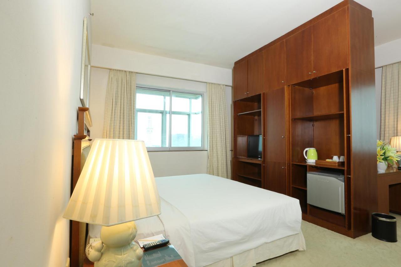 Hotel Santika 坤甸 外观 照片